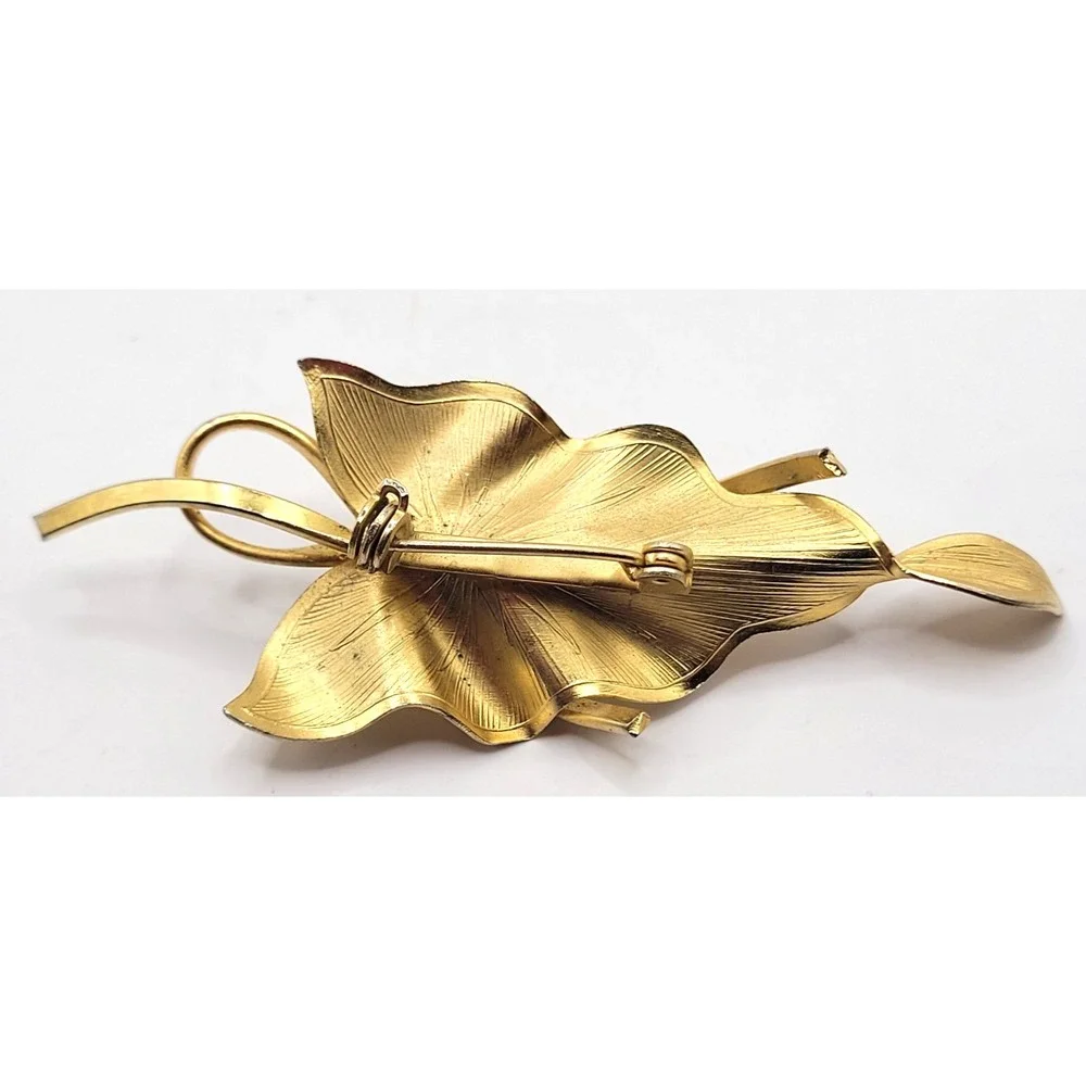 Vintage Gold Tone Brooch Lot Floral & Leaf Berry Design Elegant Textured Metal